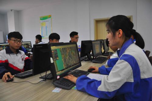 贵州省邮电学校的计算机专业的培养目标是什么